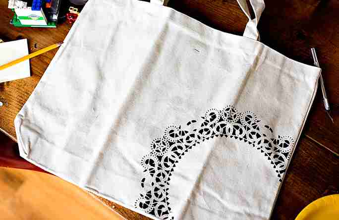 Tote bag with design stencil.