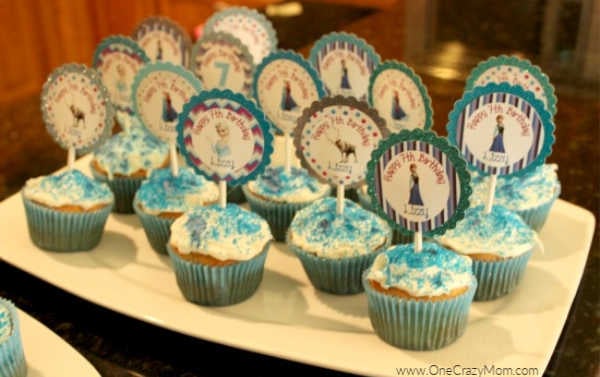 Throw a fabulous party on a budget with these FROZEN BIRTHDAY PARTY IDEAS. Find lots of frozen birthday party ideas on a budget. Throw a fabulous party on a budget with these FROZEN BIRTHDAY PARTY IDEAS. Find lots of frozen birthday party ideas on a budget.