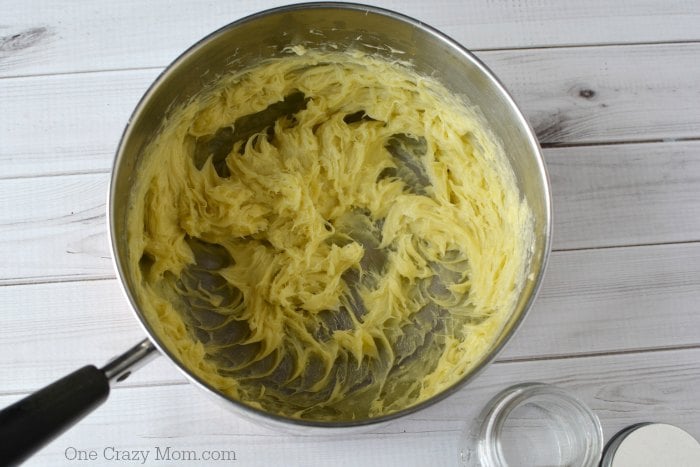 DIY Night Cream only requires a few simple ingredients but the results are amazing. If you struggle with dry skin, give this homemade night cream a try. DIY Night Cream only requires a few simple ingredients but the results are amazing. If you struggle with dry skin, give this homemade night cream a try.