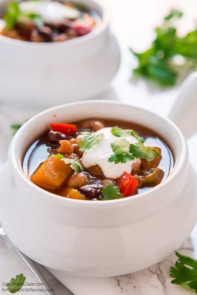 When cooler weather approaches, it's time to start to think about easy slow cooker chili recipes. We have over 20 of the best slow cooker chili recipes. When cooler weather approaches, it's time to start to think about easy slow cooker chili recipes. We have over 20 of the best slow cooker chili recipes.