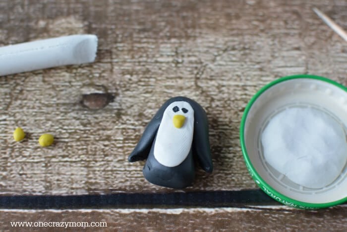 Penguin with white circle added.