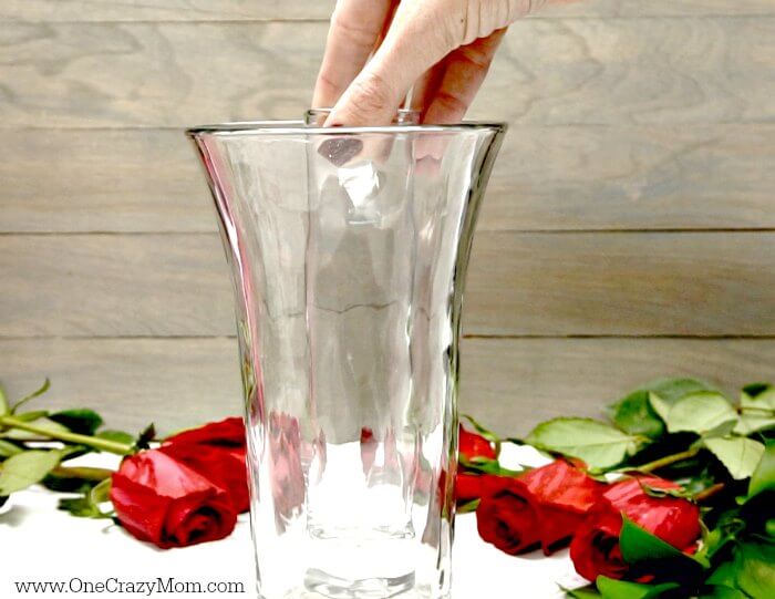 Large vase ready to use.