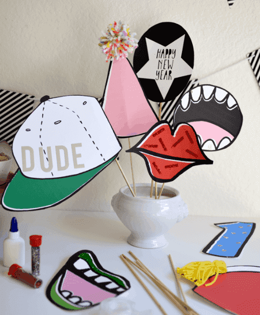 Photo booth party favors.