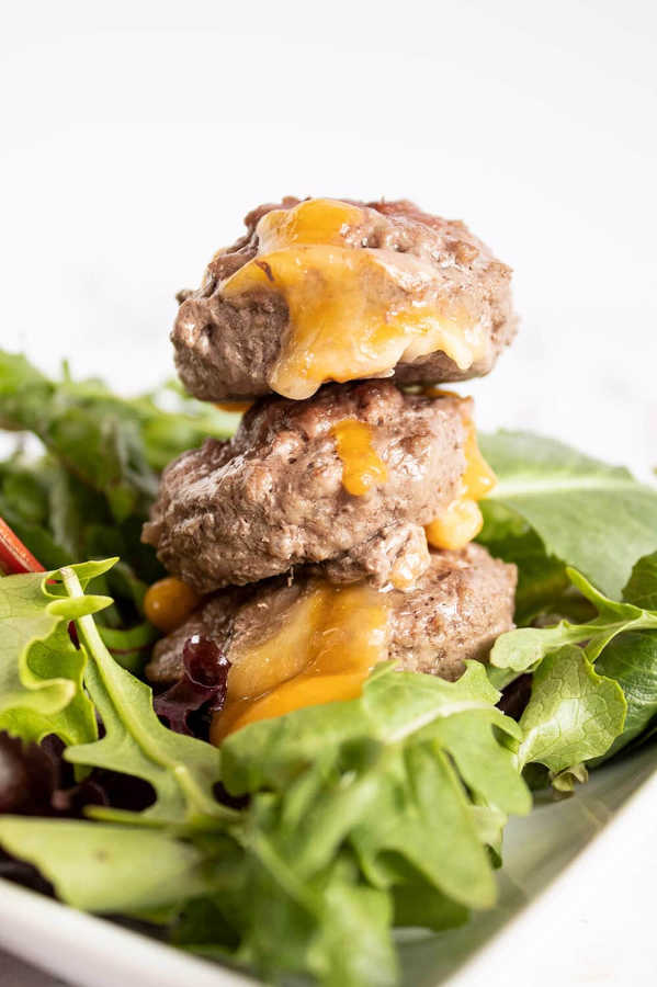 If you are following the keto diet, try these Easy Keto Ground Beef Recipes. We have over 30 easy and tasty keto ground beef recipes you will love. If you are following the keto diet, try these Easy Keto Ground Beef Recipes. We have over 30 easy and tasty keto ground beef recipes you will love.