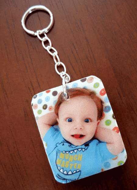 Key chain with photo.