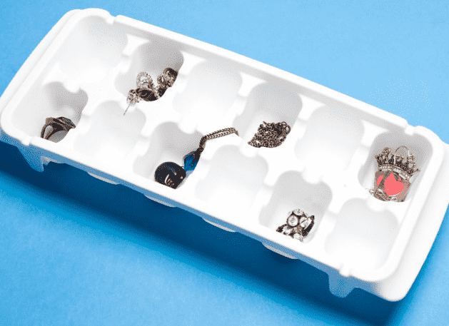 Ice cube tray storage.