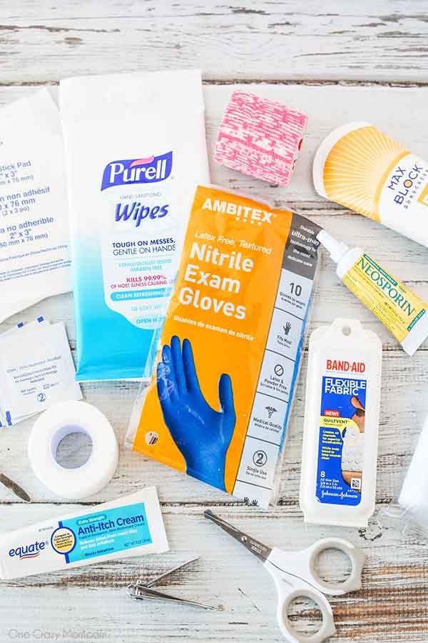Learn how to make this first aid kit for your car. It is always better to be prepared so make this travel first aid kit today and save time and money. Learn how to make this first aid kit for your car. It is always better to be prepared so make this travel first aid kit today and save time and money.