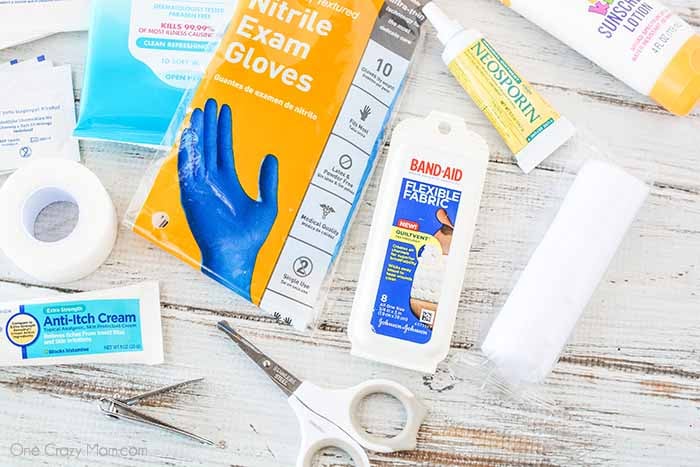 Learn how to make this first aid kit for your car. It is always better to be prepared so make this travel first aid kit today and save time and money. Learn how to make this first aid kit for your car. It is always better to be prepared so make this travel first aid kit today and save time and money.