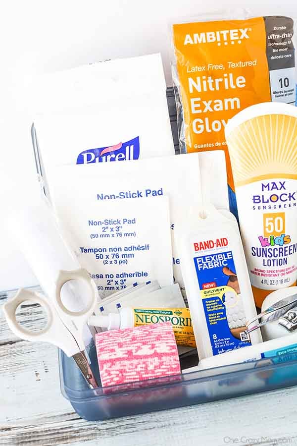 Learn how to make this first aid kit for your car. It is always better to be prepared so make this travel first aid kit today and save time and money. Learn how to make this first aid kit for your car. It is always better to be prepared so make this travel first aid kit today and save time and money.