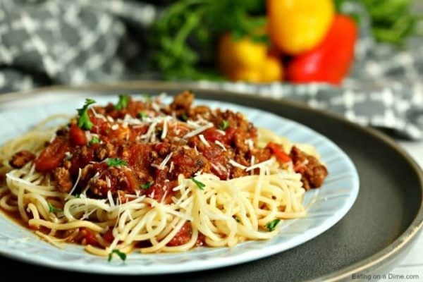Get dinner on the table with very little effort thanks to these Easy Slow Cooker Meals for busy moms. Find over 20 recipes that are delicious and so easy. Get dinner on the table with very little effort thanks to these Easy Slow Cooker Meals for busy moms. Find over 20 recipes that are delicious and so easy.