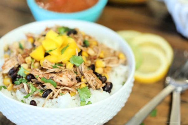 Get dinner on the table with very little effort thanks to these Easy Slow Cooker Meals for busy moms. Find over 20 recipes that are delicious and so easy. Get dinner on the table with very little effort thanks to these Easy Slow Cooker Meals for busy moms. Find over 20 recipes that are delicious and so easy.
