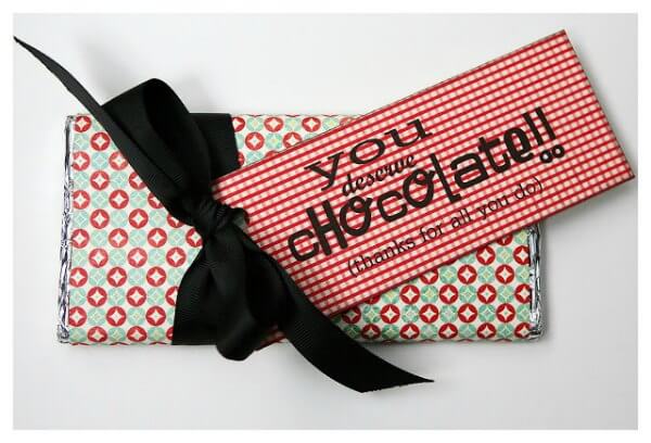 Here are the best teacher appreciation gift ideas. Teachers will love these diy teacher appreciation gifts! These are the best teacher appreciation week ideas that you can give to your teachers anytime during the year. Creative and cheap teacher appreciation gifts! Chocolate Bar with printable.
