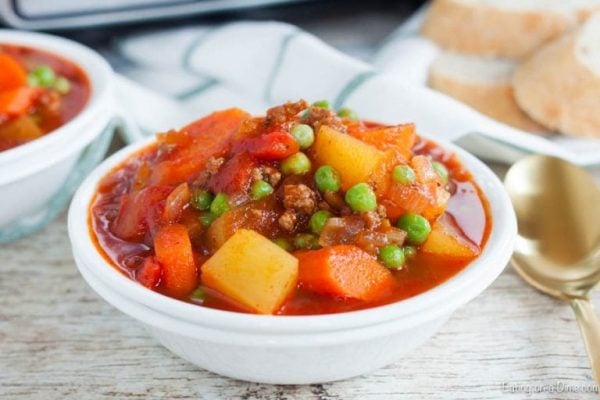 Looking for Ground Beef crock pot recipes? Here are 30+ ground beef recipes in the crockpot that you are going to love. Try these easy and frugal meals. Looking for Ground Beef crock pot recipes? Here are 30+ ground beef recipes in the crockpot that you are going to love. Try these easy and frugal meals.