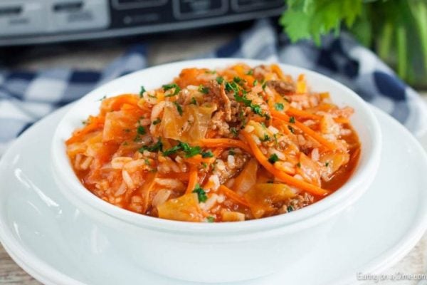 Looking for Ground Beef crock pot recipes? Here are 30+ ground beef recipes in the crockpot that you are going to love. Try these easy and frugal meals. Looking for Ground Beef crock pot recipes? Here are 30+ ground beef recipes in the crockpot that you are going to love. Try these easy and frugal meals.