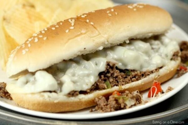 Looking for Ground Beef crock pot recipes? Here are 30+ ground beef recipes in the crockpot that you are going to love. Try these easy and frugal meals. Looking for Ground Beef crock pot recipes? Here are 30+ ground beef recipes in the crockpot that you are going to love. Try these easy and frugal meals.