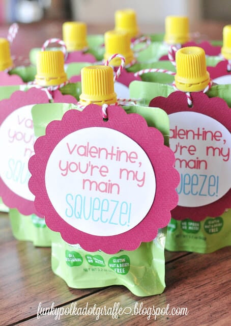We have 25 free printable valentines day cards for kids sure to be a hit! 25 free printable valentines day cards that are easy and frugal to make at home. Main squeeze valentine with apple sauce.