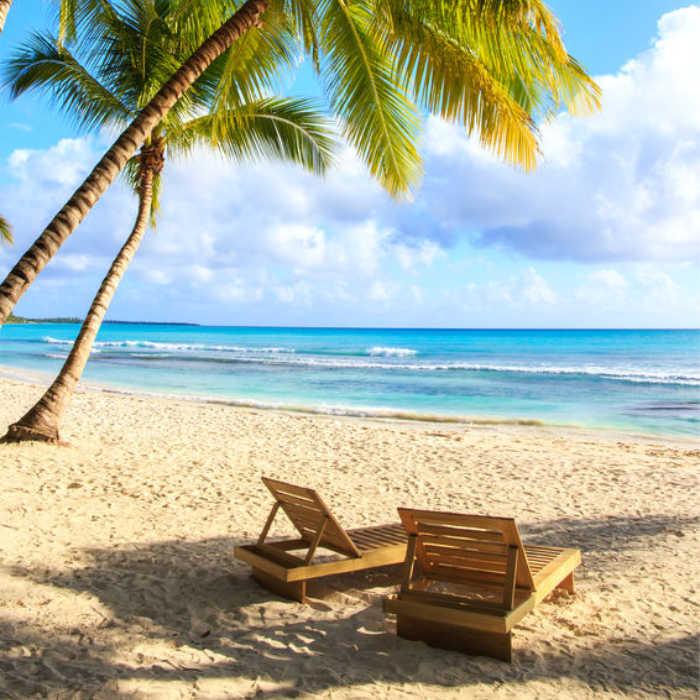 Here are some easy ways to save money on beach vacations. Beach vacations don't have to be expensive with these 9 easy money saving tips. Here are some easy ways to save money on beach vacations. Beach vacations don't have to be expensive with these 9 easy money saving tips.