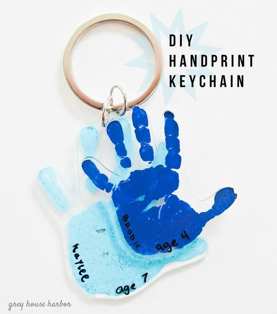 Here are some easy homemade mothers day gifts ideas that you can make with the kids. These are the best homemade mothers day gifts! Mother's day homemade gifts would also be great for grandma! Everyone will love these cute homemade mothers day gifts. Here are some easy homemade mothers day gifts ideas that you can make with the kids. These are the best homemade mothers day gifts! Mother's day homemade gifts would also be great for grandma! Everyone will love these cute homemade mothers day gifts.