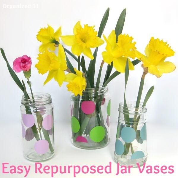 Here are some easy homemade mothers day gifts ideas that you can make with the kids. These are the best homemade mothers day gifts! Mother's day homemade gifts would also be great for grandma! Everyone will love these cute homemade mothers day gifts. Here are some easy homemade mothers day gifts ideas that you can make with the kids. These are the best homemade mothers day gifts! Mother's day homemade gifts would also be great for grandma! Everyone will love these cute homemade mothers day gifts.