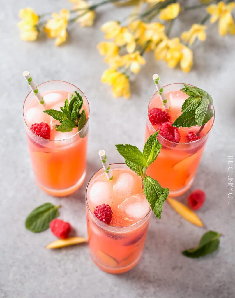 Check out the best 30+ lemonade recipes. You are going to love these homemade lemonade recipes for kids that are easy too. Check out these lemonade recipe homemade easy that include some strawberry, frozen, fresh, easy and lemon juice options too! #onecrazymom #lemonaderecipes Check out the best 30+ lemonade recipes. You are going to love these homemade lemonade recipes for kids that are easy too. Check out these lemonade recipe homemade easy that include some strawberry, frozen, fresh, easy and lemon juice options too! #onecrazymom #lemonaderecipes