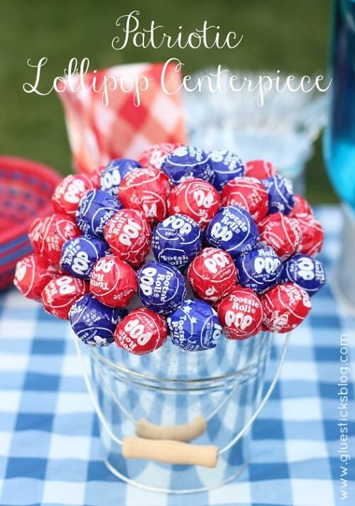 Check out these Fourth of July Crafts. You can make any celebration patriotic with these 4th of July Crafts for your home. Lollipop bouquet in bucket.