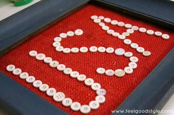 Check out these Fourth of July Crafts. You can make any celebration patriotic with these 4th of July Crafts for your home. USA Button art on picture frame.