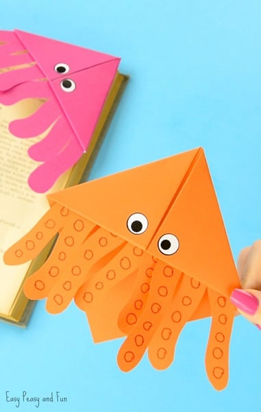 Looking for summer crafts for kids? Find 35 easy summer crafts for kids here. These can be used for almost all ages and they are quick and easy to make. These summer craft ideas are budget friendly. Try one of these summer craft ideas for kids. Looking for summer crafts for kids? Find 35 easy summer crafts for kids here. These can be used for almost all ages and they are quick and easy to make. These summer craft ideas are budget friendly. Try one of these summer craft ideas for kids.