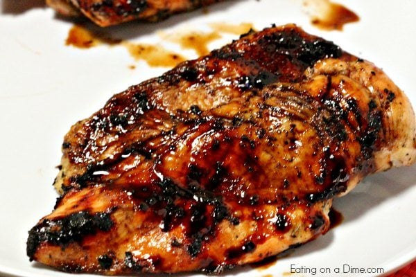 Take a look at these easy grilled chicken recipes. You will find over 30 of the best grilled chicken recipes. Perfect for summer! Take a look at these easy grilled chicken recipes. You will find over 30 of the best grilled chicken recipes. Perfect for summer!