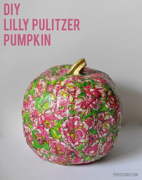 Find 20 no carve pumpkin decorating ideasย the entire family can help with.ย It's so fun to decorate for Fall and what better way than with pumpkins! Lilly Pulitzer pumpkin.