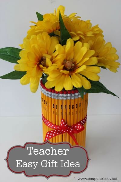 We have 27 easy back to school teacher gifts. Find the perfect back to school teacher gift ideas to start the year off right! These ideas are so simple! We have 27 easy back to school teacher gifts. Find the perfect back to school teacher gift ideas to start the year off right! These ideas are so simple!