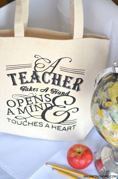 We have 27 easy back to school teacher gifts. Find the perfect back to school teacher gift ideas to start the year off right! These ideas are so simple! We have 27 easy back to school teacher gifts. Find the perfect back to school teacher gift ideas to start the year off right! These ideas are so simple!
