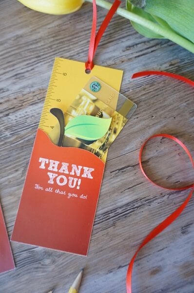 We have 27 easy back to school teacher gifts. Find the perfect back to school teacher gift ideas to start the year off right! These ideas are so simple! We have 27 easy back to school teacher gifts. Find the perfect back to school teacher gift ideas to start the year off right! These ideas are so simple!