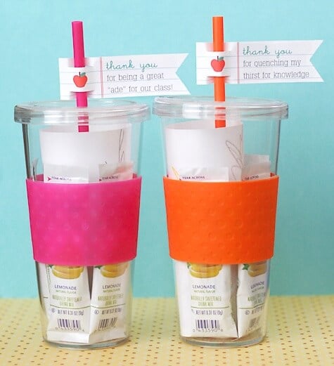 We have 27 easy back to school teacher gifts. Find the perfect back to school teacher gift ideas to start the year off right! These ideas are so simple! We have 27 easy back to school teacher gifts. Find the perfect back to school teacher gift ideas to start the year off right! These ideas are so simple!