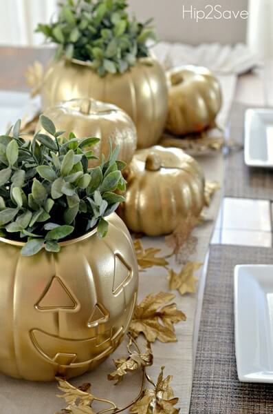 Find the best DIY Fall Centerpiece Ideas for your home. Easy Fall centerpiece ideas to make your home festive and ready for Fall without breaking the bank. Find the best DIY Fall Centerpiece Ideas for your home. Easy Fall centerpiece ideas to make your home festive and ready for Fall without breaking the bank.