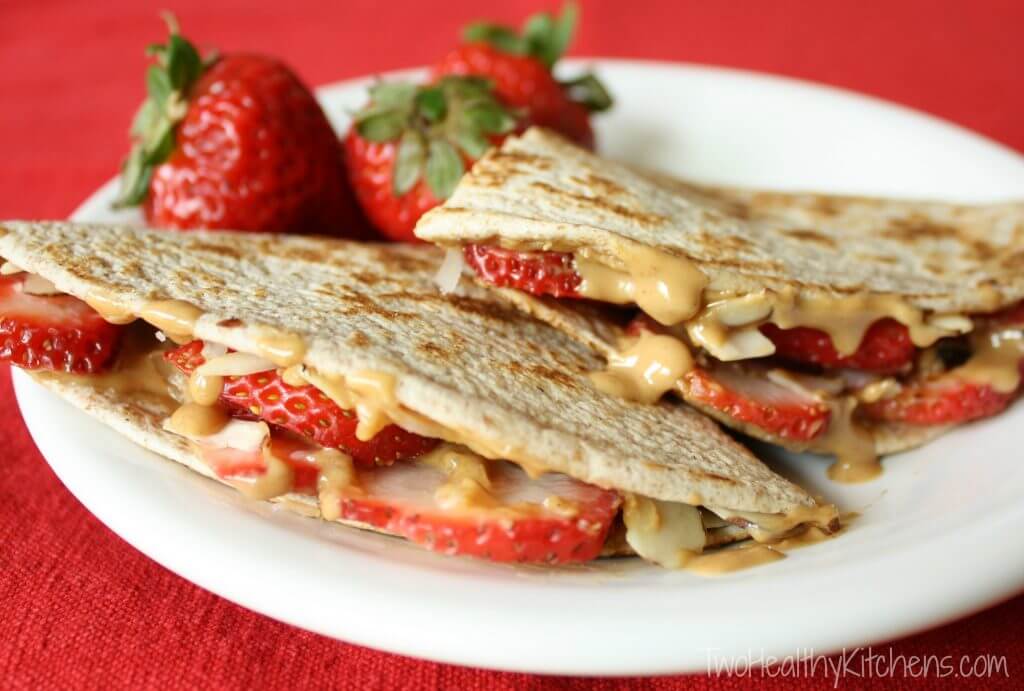 Find easy back to school lunch ideas for kids. 20 quick and easy lunch ideas for kids they will actually eat! Even the pickiest eaters are sure to love these back to school lunch ideas. Try these easy lunch ideas for kids. Find easy back to school lunch ideas for kids. 20 quick and easy lunch ideas for kids they will actually eat! Even the pickiest eaters are sure to love these back to school lunch ideas. Try these easy lunch ideas for kids.