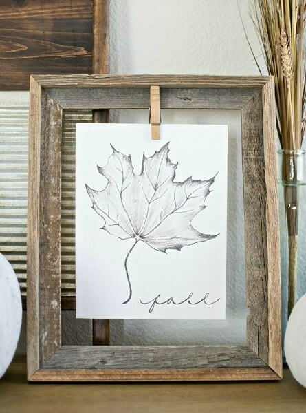 Fall is here and it's time to decorate. Check out these DIY Fall Decor Ideas. 25 DIY fall decorating ideas that will make your home cozy for Fall! Fall is here and it's time to decorate. Check out these DIY Fall Decor Ideas. 25 DIY fall decorating ideas that will make your home cozy for Fall!