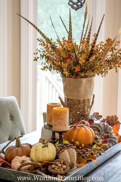 Fall is here and it's time to decorate. Check out these DIY Fall Decor Ideas. 25 DIY fall decorating ideas that will make your home cozy for Fall! Fall is here and it's time to decorate. Check out these DIY Fall Decor Ideas. 25 DIY fall decorating ideas that will make your home cozy for Fall!