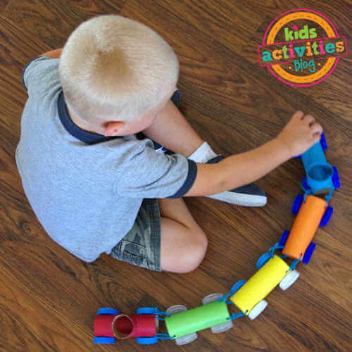 Get creative and use what you already have at home! Make these toilet paper crafts for kids. 20 toilet paper roll crafts that are so fun to make. Train craft with child.