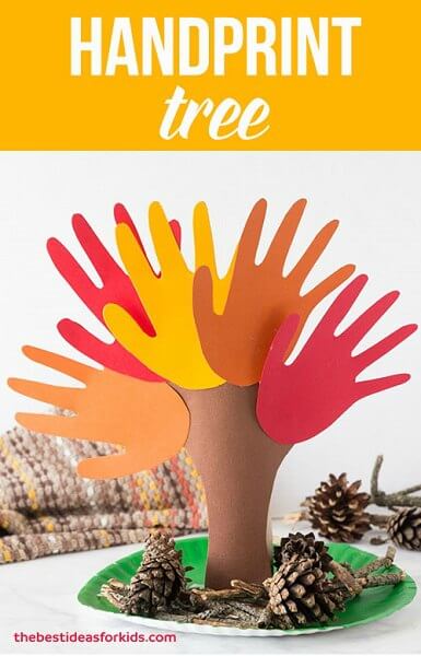 Make your table beautiful with these easy Thanksgiving table decor ideas. 20 Thanksgiving table decorating ideas that are budget friendly and easy to make. Handprint tree on a table.