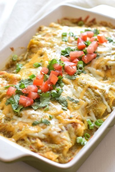 Easy Enchiladas Recipes make the perfect dinner idea any day of the week. We have 18 must try enchiladas recipes that are easy to make and taste amazing. Easy Enchiladas Recipes make the perfect dinner idea any day of the week. We have 18 must try enchiladas recipes that are easy to make and taste amazing.