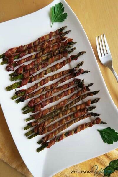 We have 20 Easy Thanksgiving Side Dishes sure to impress while being very simple to make! From old favorites to new ideas, we have something for everyone. We have 20 Easy Thanksgiving Side Dishes sure to impress while being very simple to make! From old favorites to new ideas, we have something for everyone.