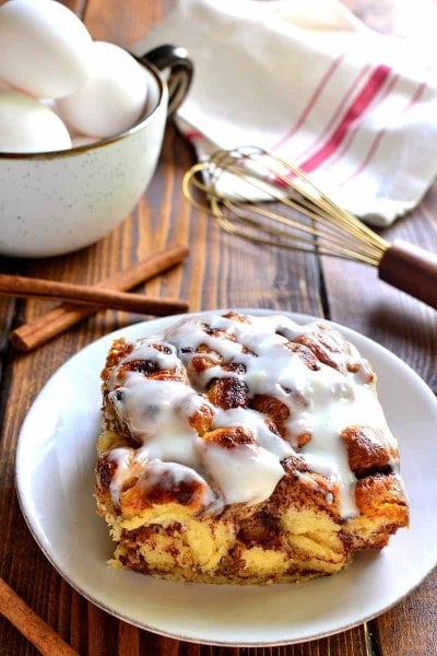 Make your Christmas breakfast menu special with these holiday breakfast ideas.20 Christmas breakfast recipes the family will love.Holiday breakfast recipes. Cinnamon Roll French Toast Casserole on plate.