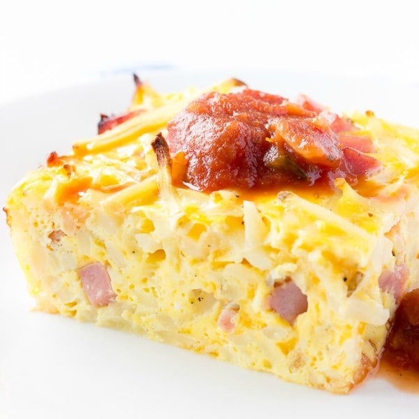 Make your Christmas breakfast menu special with these holiday breakfast ideas.20 Christmas breakfast recipes the family will love.Holiday breakfast recipes. Easy breakfast casserole up close with salsa.