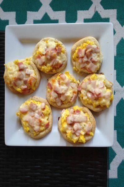 Make your Christmas breakfast menu special with these holiday breakfast ideas.20 Christmas breakfast recipes the family will love.Holiday breakfast recipes. Breakfast pizzas on a white plate.