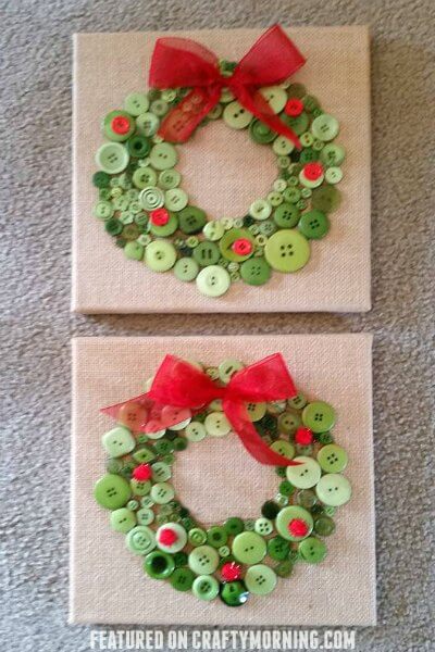Find Easy Christmas ideas for families here. 20 Fun Christmas activities ideas for kids or toddlers from crafts to games that kids will love. Christmas activities to keep them busy. These are perfect for the classroom too! #onecrazymom #christmasactivities #kidactivities Wreath made out of buttons on paper.