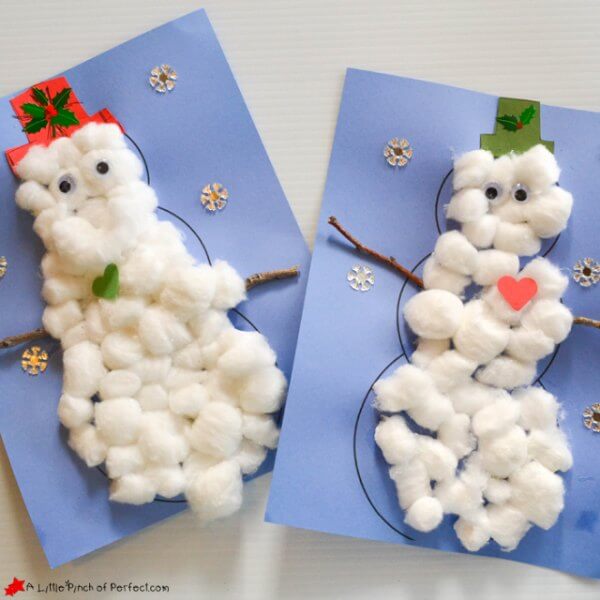 Find Easy Christmas ideas for families here. 20 Fun Christmas activities ideas for kids or toddlers from crafts to games that kids will love. Christmas activities to keep them busy. These are perfect for the classroom too! #onecrazymom #christmasactivities #kidactivities Cotton Ball Snowman Craft on paper.