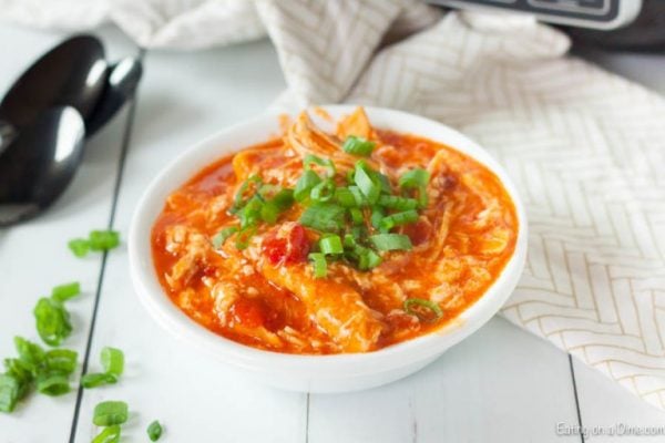 Easy Enchiladas Recipes make the perfect dinner idea any day of the week. We have 18 must try enchiladas recipes that are easy to make and taste amazing. Easy Enchiladas Recipes make the perfect dinner idea any day of the week. We have 18 must try enchiladas recipes that are easy to make and taste amazing.