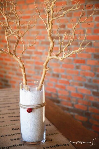Find Christmas centerpieces that are stunning yet simple to make. 20 Christmas centerpieces ideas to make your home festive. Try DIY Christmas Centerpieces. Find Christmas centerpieces that are stunning yet simple to make. 20 Christmas centerpieces ideas to make your home festive. Try DIY Christmas Centerpieces.