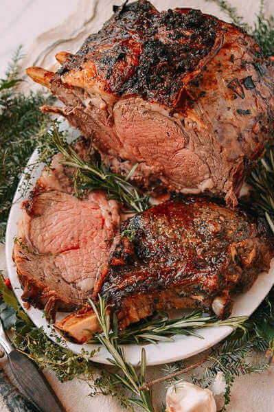 Get ready for your holiday meal with these easy Christmas dinner ideas. 30 Christmas dinner ideas sure to impress. Find Christmas dinner menu ideas. Get ready for your holiday meal with these easy Christmas dinner ideas. 30 Christmas dinner ideas sure to impress. Find Christmas dinner menu ideas.