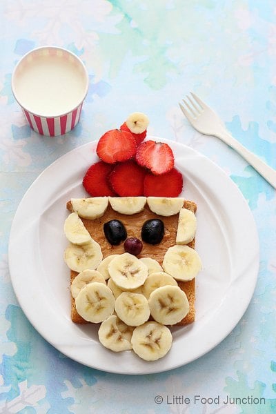 Make your Christmas breakfast menu special with these holiday breakfast ideas.20 Christmas breakfast recipes the family will love.Holiday breakfast recipes. Santa toast with fruit.